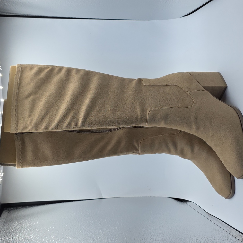 Vionic INESSA MICROFIBER boots in 8 NEW